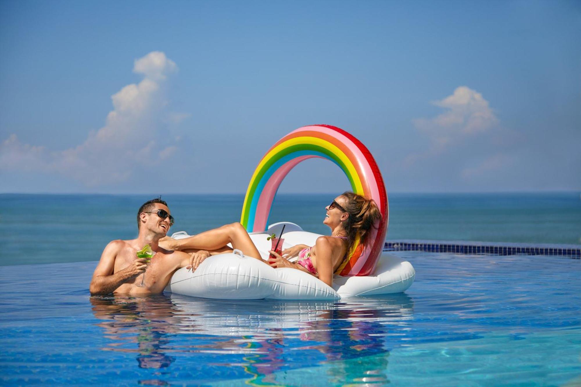 Aloft Bali Seminyak Hotel Buitenkant foto
